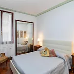 Casa Merca\' Rialto